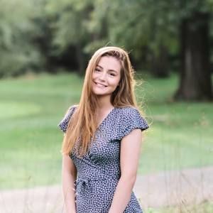 Meet your Posher, Caroline